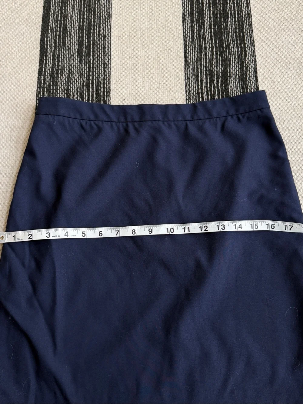 J. Crew Women's Wool Blend Navy Pencil Skirt Tailored Workwear B1 Stretch Sz. 6P